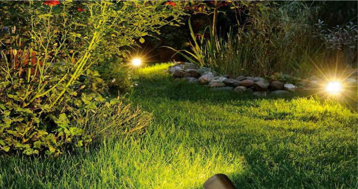 Luces LED para exteriores  Decoración de unas, Diseño de patio, Decoración  de patio exterior